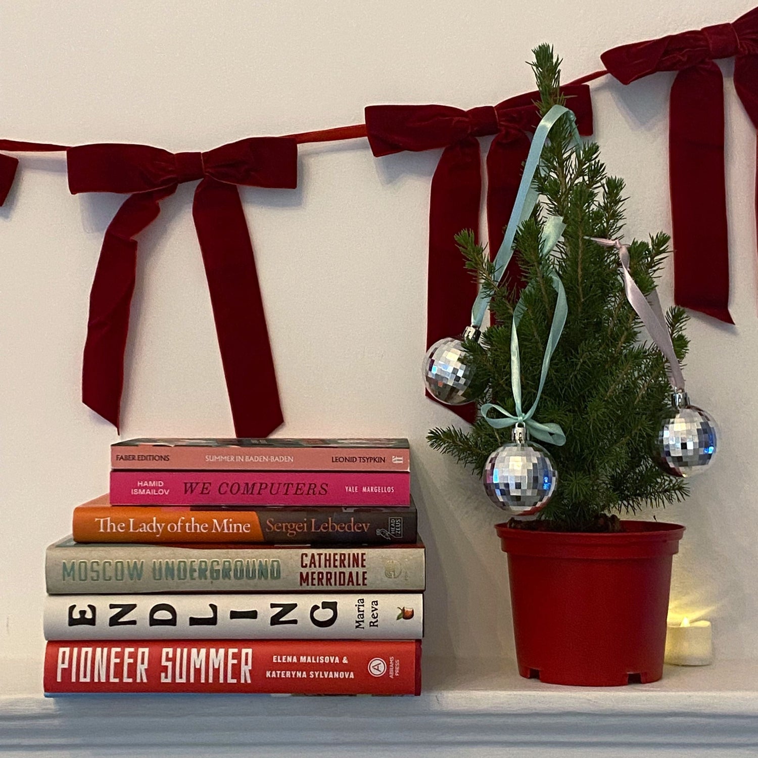 Christmas 2025 Contemporary Literature Picks